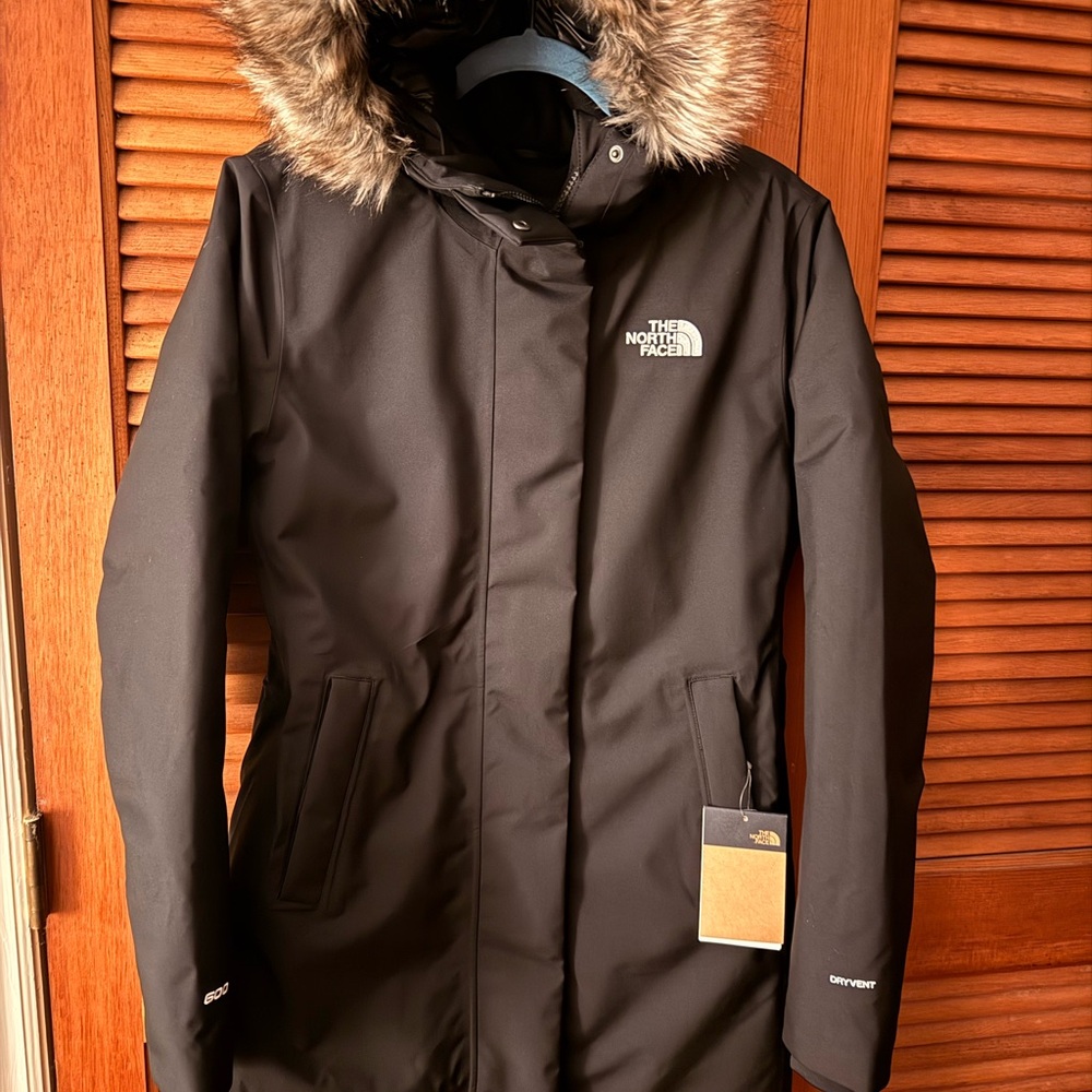 The North Face Women's Arctic Parka size Small, Black